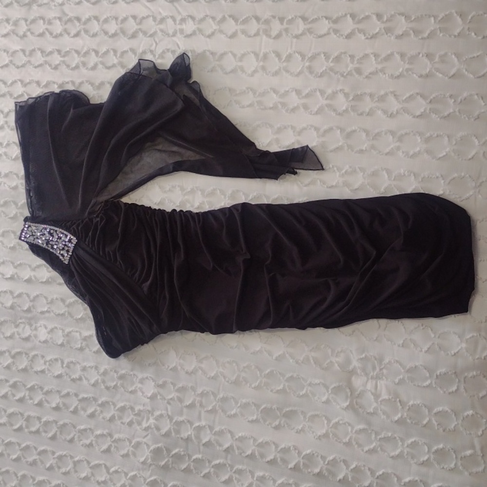 Black fitted dress